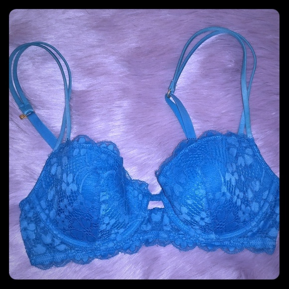 Honeydew Intimates Other - Gorgeous Turquoise Lace Bra Honeydew Intimates Other - Gorgeous Turquoise Lace Bra
